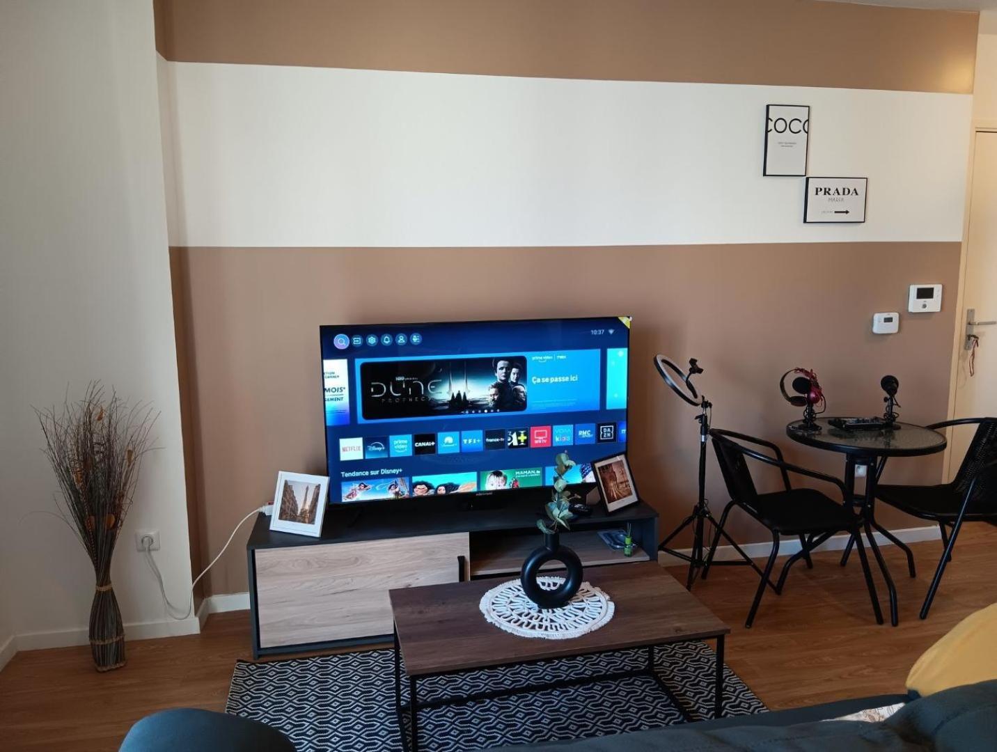 Destiny Appart' Paris -Beauvais-Orly- Podcasts- Stade De France Stains Eksteriør billede